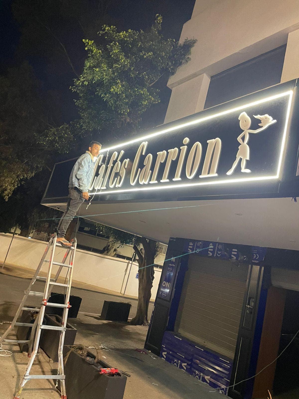 Panneaux publicitaires